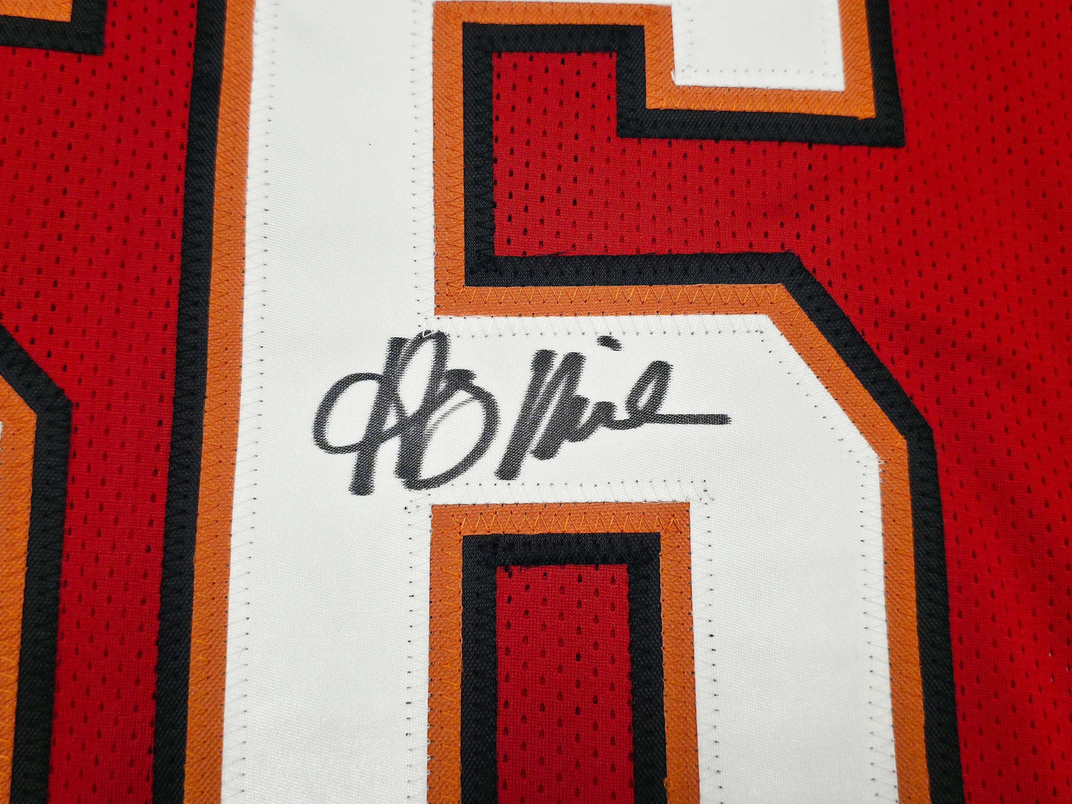 Hardy Nickerson Autographed Tampa Bay Buccaneers Red Custom Jersey Size XL | JSA Witness