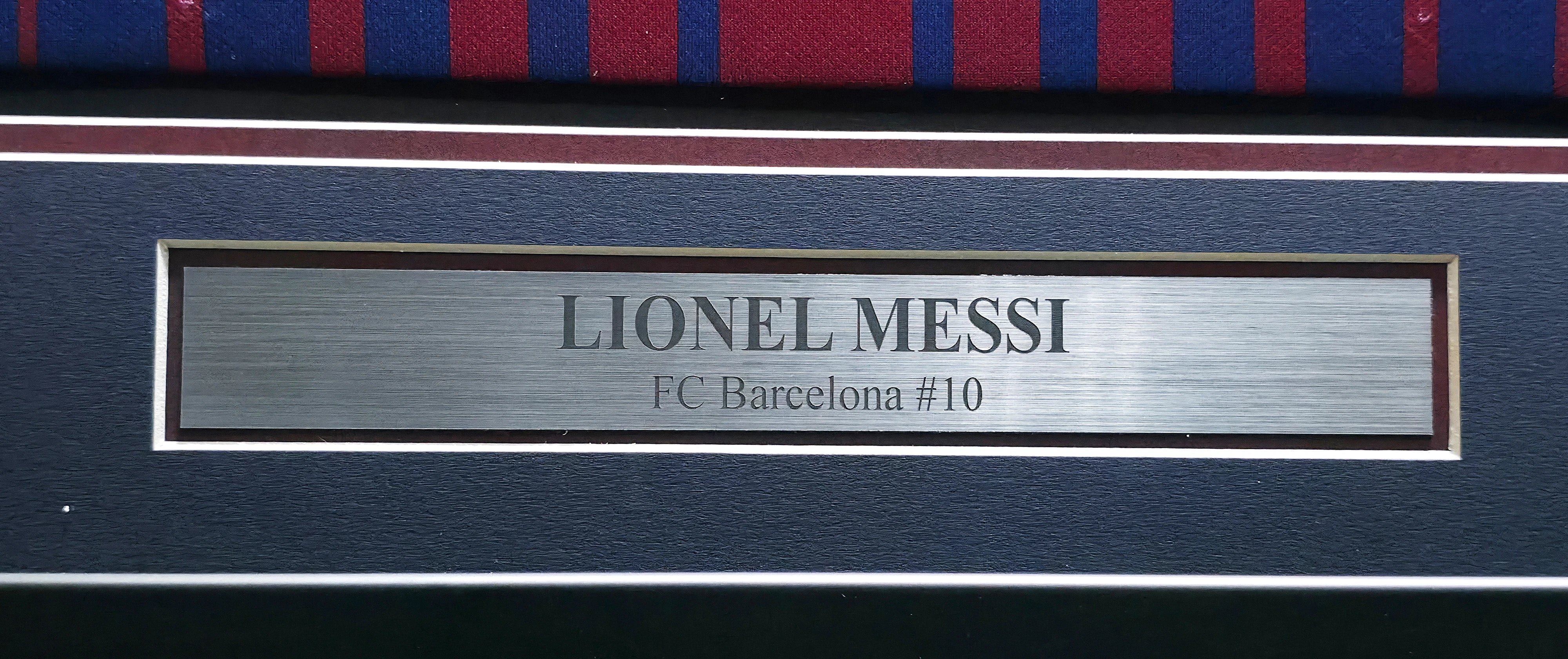 Lionel Messi Autographed Framed FC Barcelona Blue & Red Jersey | Beckett BAS Witness #2W114085