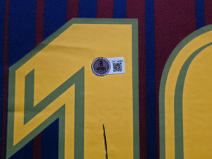 Lionel Messi Autographed Framed FC Barcelona Blue & Red Jersey | Beckett BAS Witness #2W114085