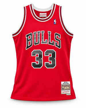 Scottie Pippen Autographed Chicago Bulls Mitchell & Ness 97-98 Red Jersey | Beckett Witnessed