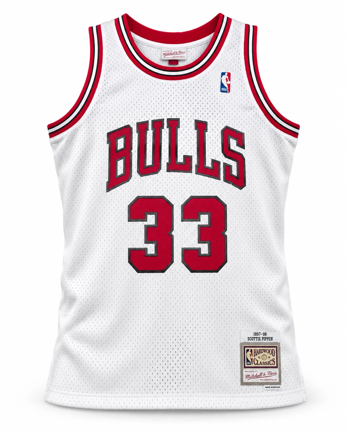 Scottie Pippen Autographed Chicago Bulls Mitchell & Ness 97-98 Jersey | Beckett Witnessed