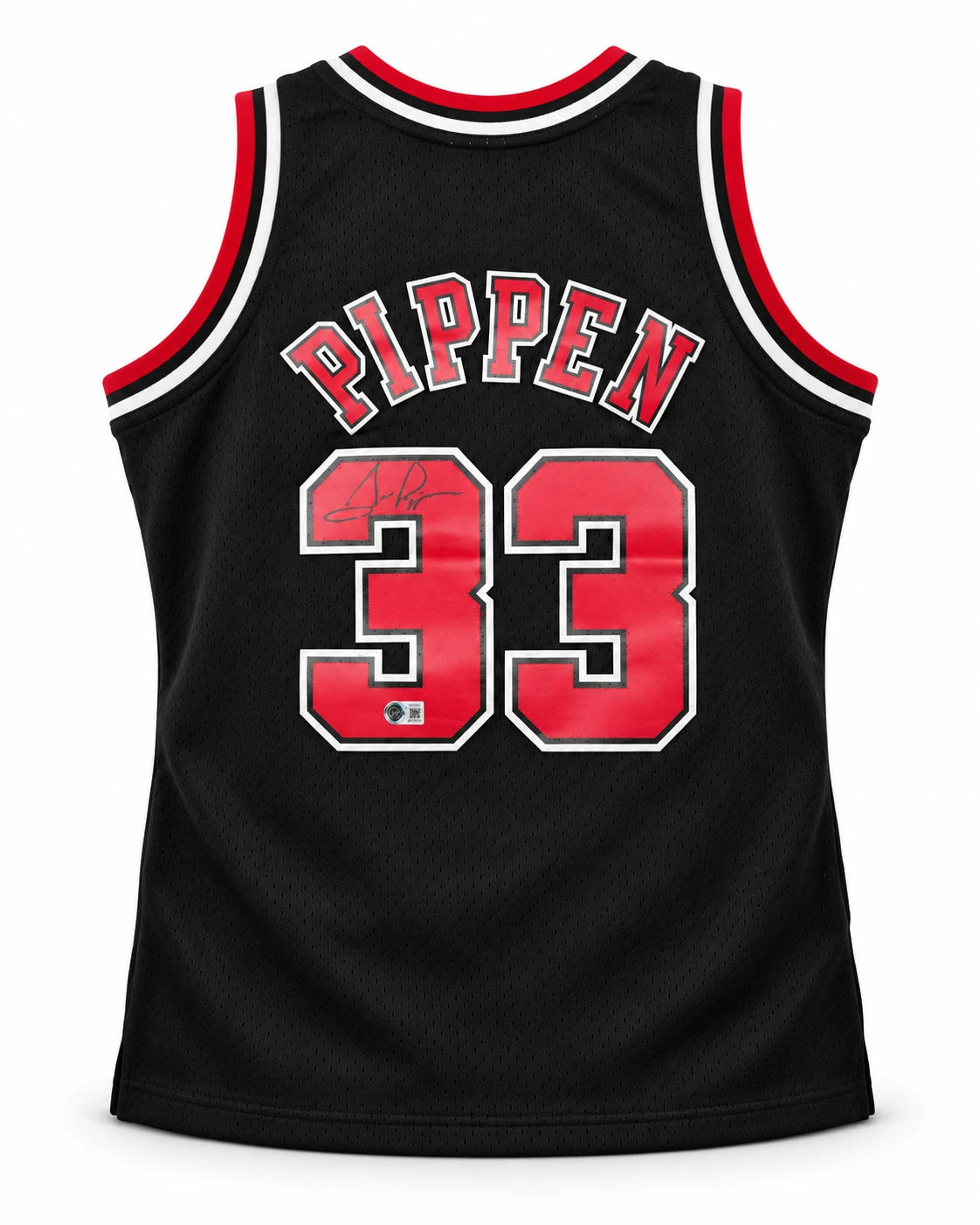 Scottie Pippen Autographed Chicago Bulls Mitchell & Ness 97-98 Black Jersey | Beckett Witnessed