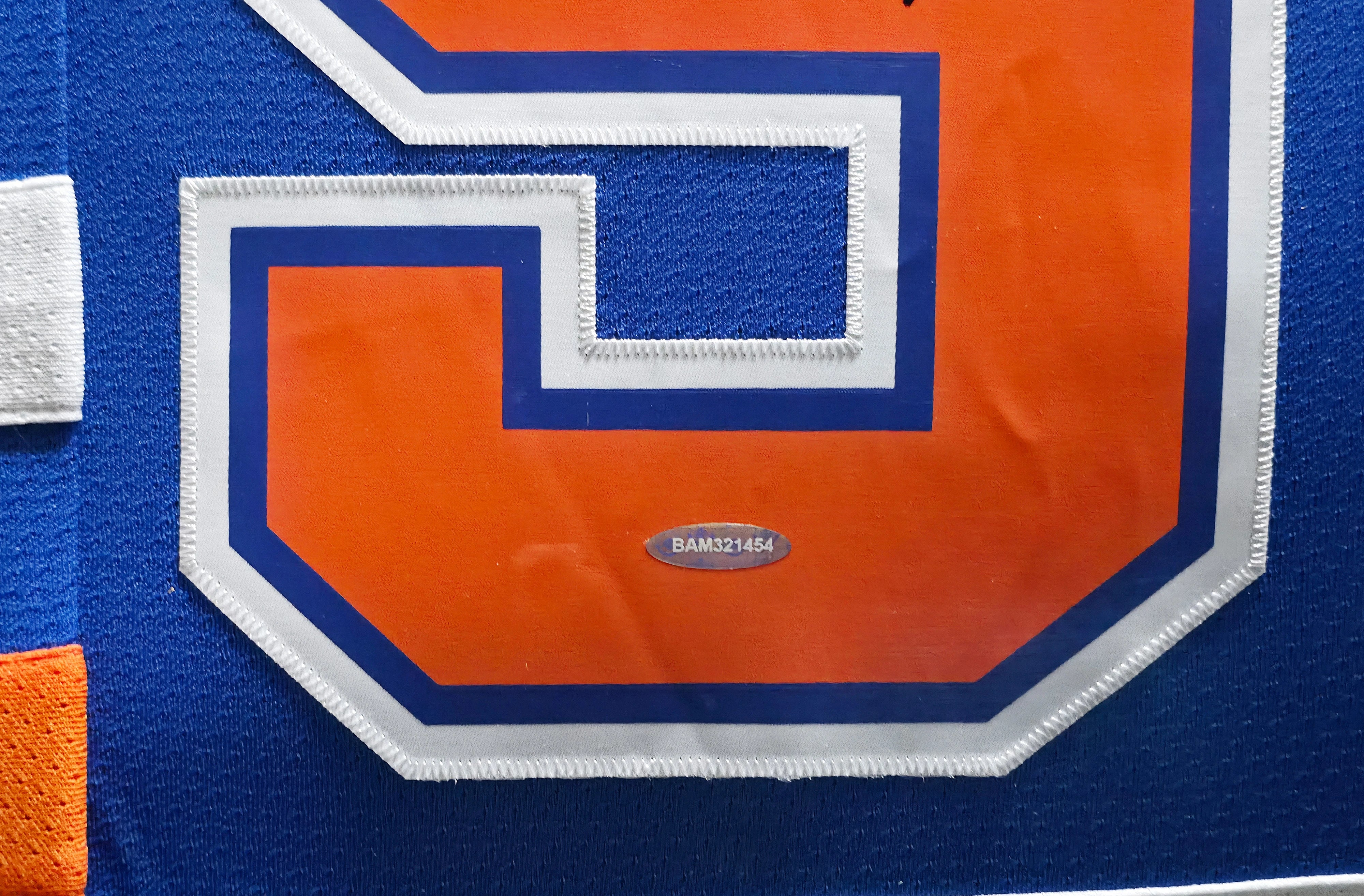 Wayne Gretzky Autographed Edmonton Oilers 1986-87 Throwback Jersey Framed | UDA