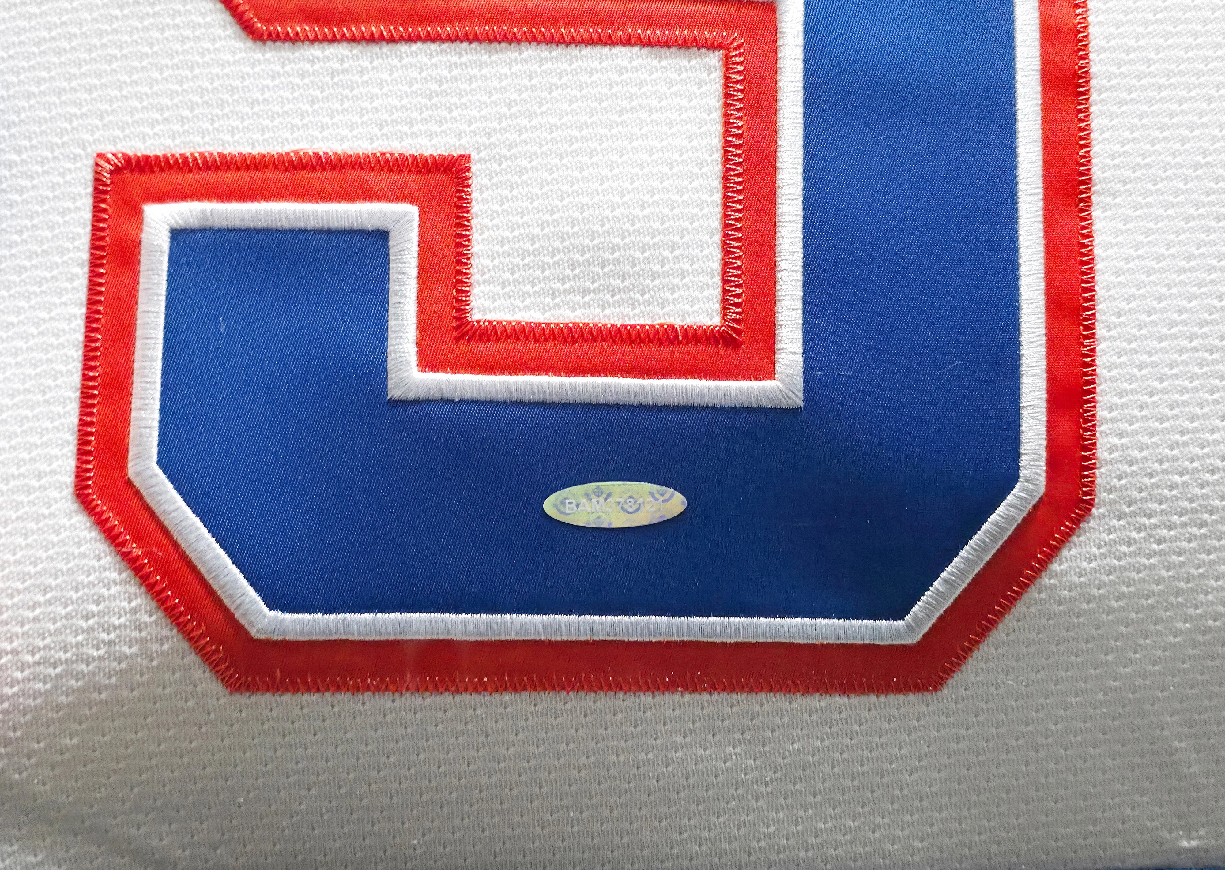Wayne Gretzky Autographed Edmonton Oilers 1986-87 White Throwback Jersey Framed | UDA